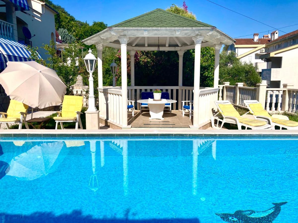 Guest House Vila Eli Херцег Нови Екстериор снимка