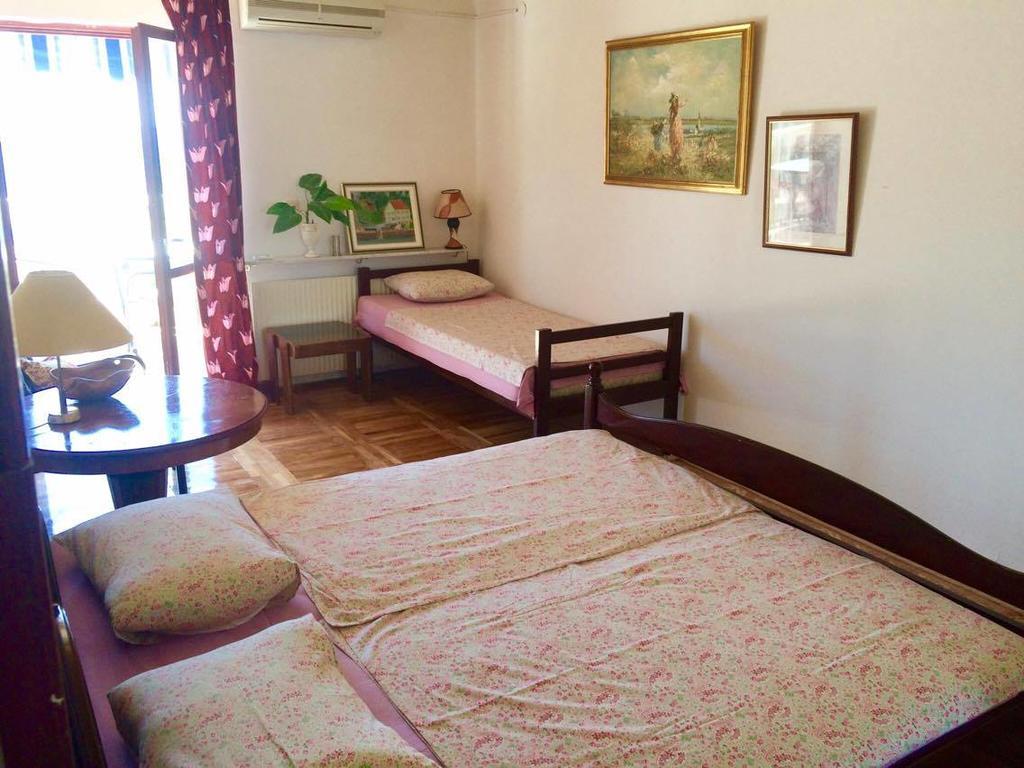 Guest House Vila Eli Херцег Нови Екстериор снимка